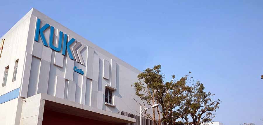 KUK China. Worldwide production sites and an established network of suppliers guarantee customer proximity, short shipping distances and optimum conditions for your customer-specific coils, transformers, assemblies and electronics.